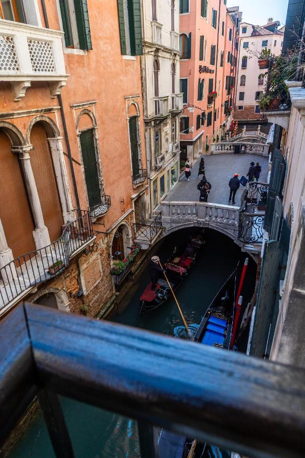 Al Gazzettino Hotel Venesia Bagian luar foto